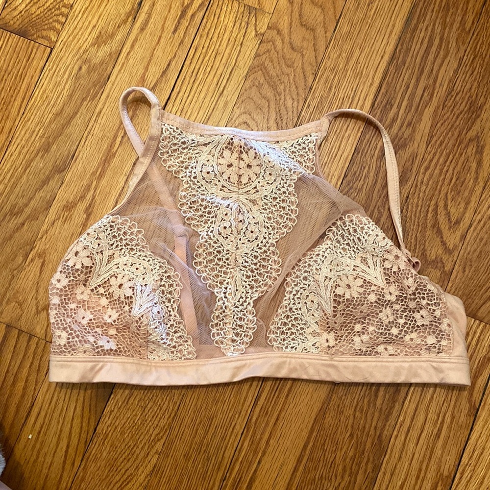 Body by Victoria’s Secret Mesh and Lace Bralette